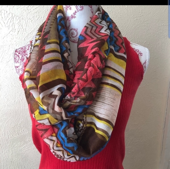 Print Sheer Infinity Scarf - Picture 1 of 3